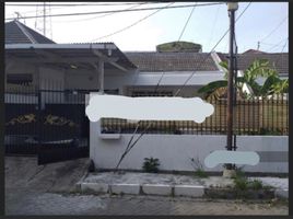 4 Bedroom House for sale in Dukuhpakis, Surabaya, Dukuhpakis