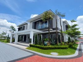 5 Bedroom House for sale in Basilea Convention Center, Legok, Legok