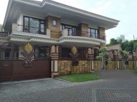 8 Kamar Rumah for sale in Surabaya, East Jawa, Dukuhpakis, Surabaya