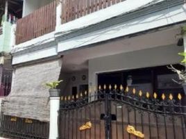 6 Kamar Rumah for sale in Tandes, Surabaya, Tandes