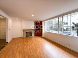 4 Habitación Apartamento en venta en Colombia, Bogotá, Cundinamarca, Colombia