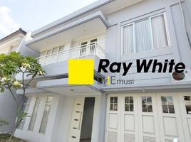 4 Bedroom House for sale in Mulyorejo, Surabaya, Mulyorejo