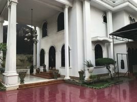 4 Bedroom House for sale in Halim Perdanakusuma Airport, Makasar, Tebet