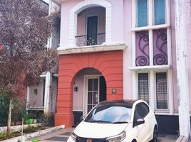 3 Kamar Vila for sale in Curug, Tangerang, Curug