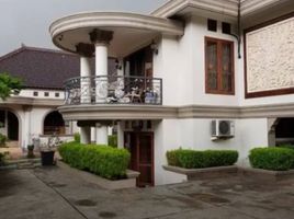 9 Kamar Rumah for sale in Cimanggis, Bogor, Cimanggis