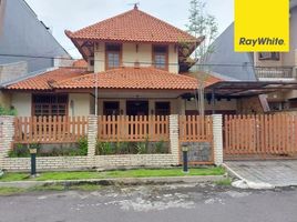 4 Kamar Rumah for sale in Wonocolo, Surabaya, Wonocolo