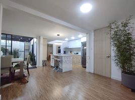 3 Bedroom Villa for sale in Fundacion Cardioinfantil-Instituto de Cardiologia, Bogota, Bogota