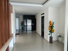 8 Bedroom House for sale in Bandung Institute of Technology, Sukajadi, Cidadap