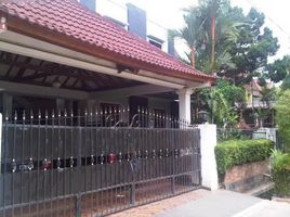 4 Kamar Vila for sale in Pamulang, Tangerang, Pamulang