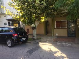 2 Bedroom House for sale in General Sarmiento, Buenos Aires, General Sarmiento