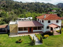 4 chambre Villa for sale in Nulti, Cuenca, Nulti