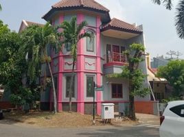 4 Habitación Casa en venta en Wiyung, East Jawa, Wiyung