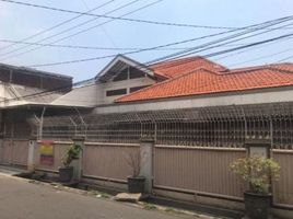 6 Kamar Vila for sale in Sukomanunggal, Surabaya, Sukomanunggal