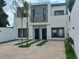 3 Bedroom House for sale in Moron, Buenos Aires, Moron