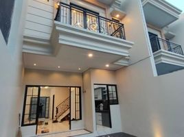 3 Kamar Rumah for sale in Beji, Bogor, Beji