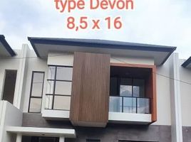 4 Bedroom House for sale in Waru, Sidoarjo, Waru