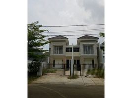 4 Bedroom House for sale in Cakung, Jakarta Timur, Cakung