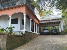 4 Bedroom Villa for sale in Fundacion Cardioinfantil-Instituto de Cardiologia, Bogota, Bogota