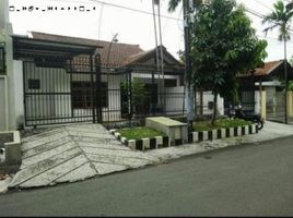 7 Habitación Casa en venta en Tenggilis Mejoyo, East Jawa, Tenggilis Mejoyo, Surabaya, East Jawa