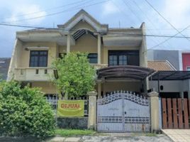 4 Schlafzimmer Villa zu verkaufen in Wiyung, East Jawa, Wiyung
