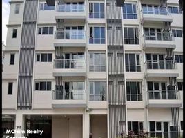  Condo for sale at GOLFHILL GARDENS, Quezon City