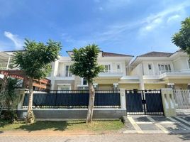 5 Bedroom Villa for sale in Kenjeran, Surabaya, Kenjeran