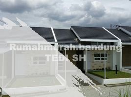 2 Kamar Vila for sale in Husein Sastranegara International Airport, Andir, Sumurbandung