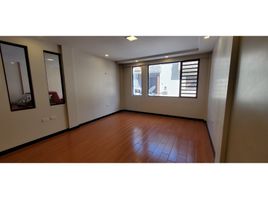 4 Habitación Casa en venta en Calderón Park, Cuenca, Cuenca, Cuenca