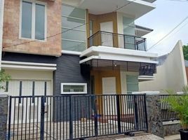 4 Bedroom House for sale in Kenjeran, Surabaya, Kenjeran