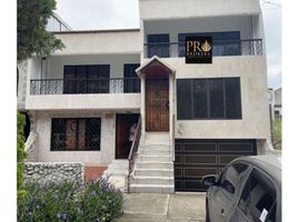 10 chambre Maison for sale in Cali, Valle Del Cauca, Cali