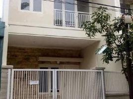 3 Schlafzimmer Villa zu verkaufen in Gunung Anyar, East Jawa, Gunung Anyar