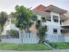 6 Bedroom House for sale in Dukuhpakis, Surabaya, Dukuhpakis