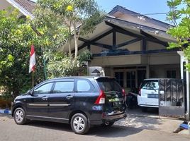 4 Bedroom House for sale in Waru, Sidoarjo, Waru