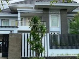 6 Bedroom House for sale in Sukolilo, Surabaya, Sukolilo