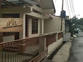 4 Kamar Vila for sale in Husein Sastranegara International Airport, Andir, Sumurbandung