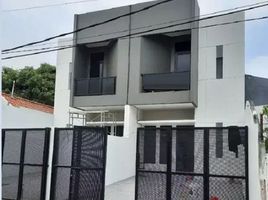  Villa en venta en Tambaksari, East Jawa, Tambaksari