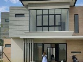 4 Bedroom House for sale in Ungaran, Semarang, Ungaran