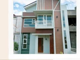 3 Bedroom Villa for sale in Gayungan, Surabaya, Gayungan