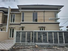 4 Bedroom House for sale in East Jawa, Tambaksari, Surabaya, East Jawa