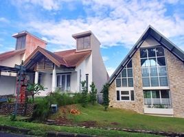 4 Schlafzimmer Haus zu verkaufen in Cidadap, West Jawa, Cidadap