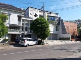 6 Bedroom House for rent in Gayungan, Surabaya, Gayungan