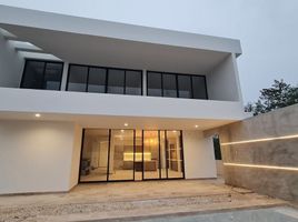 4 Schlafzimmer Haus zu verkaufen in Conkal, Yucatan, Conkal