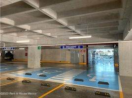 420.44 m² Office for sale in Mexico, Huixquilucan, Mexico
