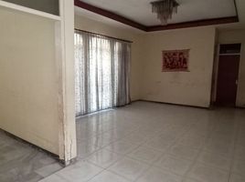  Villa en venta en Tambaksari, East Jawa, Tambaksari