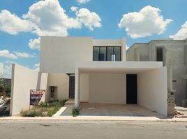 Maison 3 chambre à vendre à Yaxkukul, Yucatan, Yaxkukul