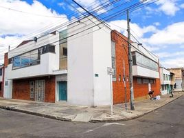 1,100 m² Office for rent in Salto Del Tequendama, Bogotá, Bogotá