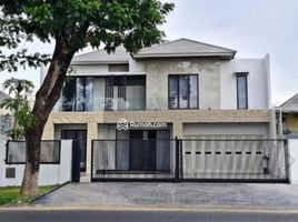 3 Bedroom House for sale in Wiyung, Surabaya, Wiyung