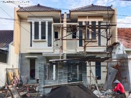 3 Habitación Villa en venta en Rungkut, East Jawa, Rungkut