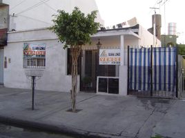 2 Bedroom House for sale in General San Martin, Buenos Aires, General San Martin