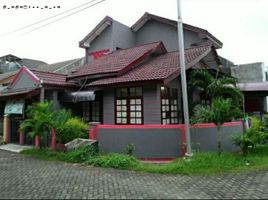 3 Habitación Villa en venta en Rungkut, East Jawa, Rungkut